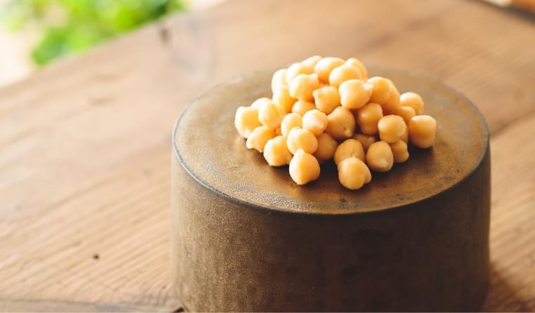 ヒヨコ豆の味噌づくり1